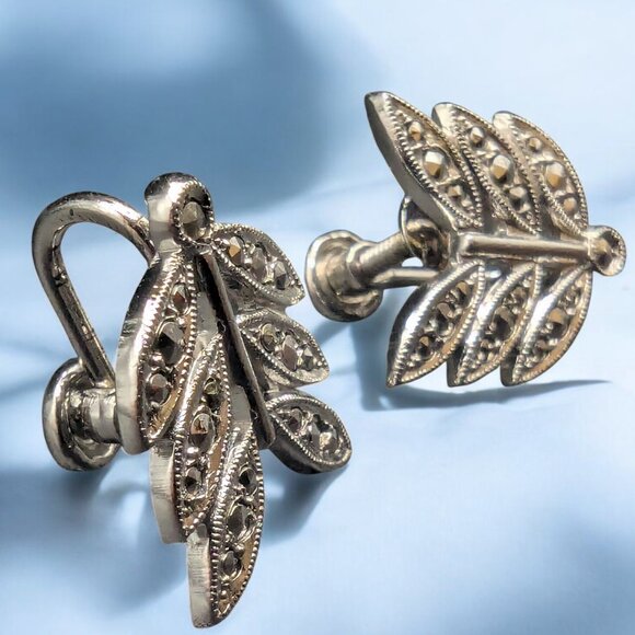 Vintage KD Sterling Silver Marcasite Necklace, Bracelet and Clip-On Earring Set - Picture 12 of 13